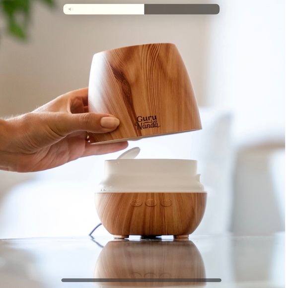 Guru Nanda Woodsy Ultrasonic Diffuser/Cool Mist Humidifier.  USB Cable, … - Picture 12 of 16